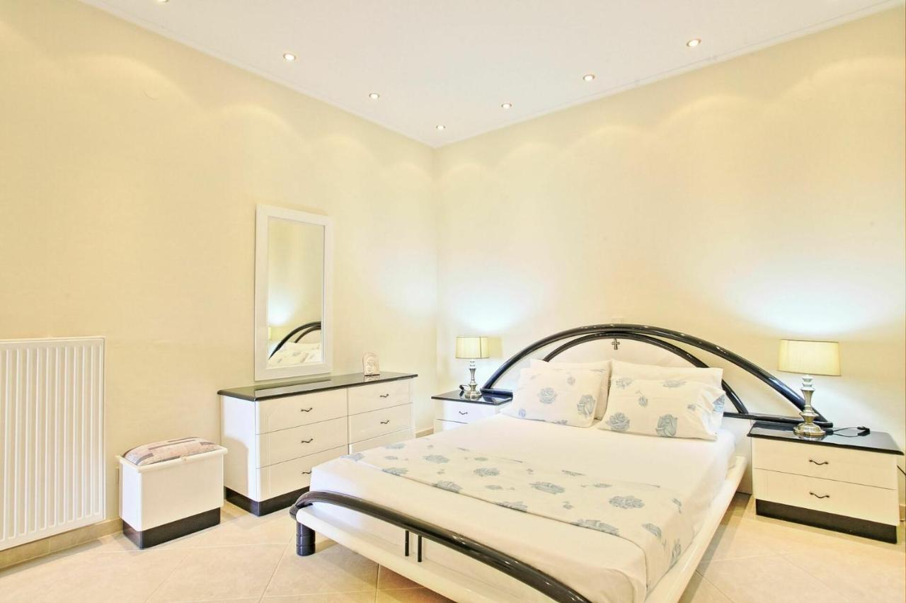 Acharavi Beach Villa By Posarellivillas Eksteriør billede
