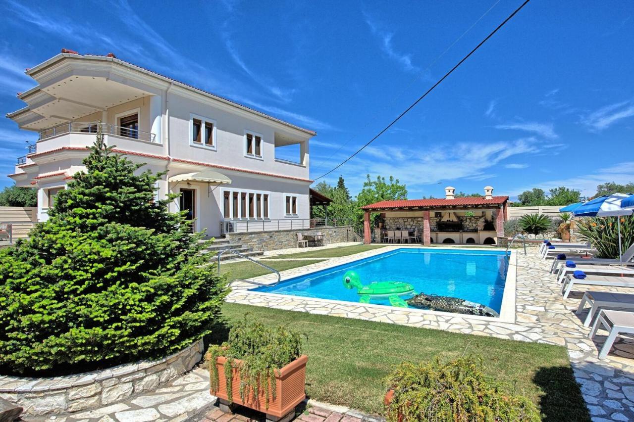 Acharavi Beach Villa By Posarellivillas Eksteriør billede