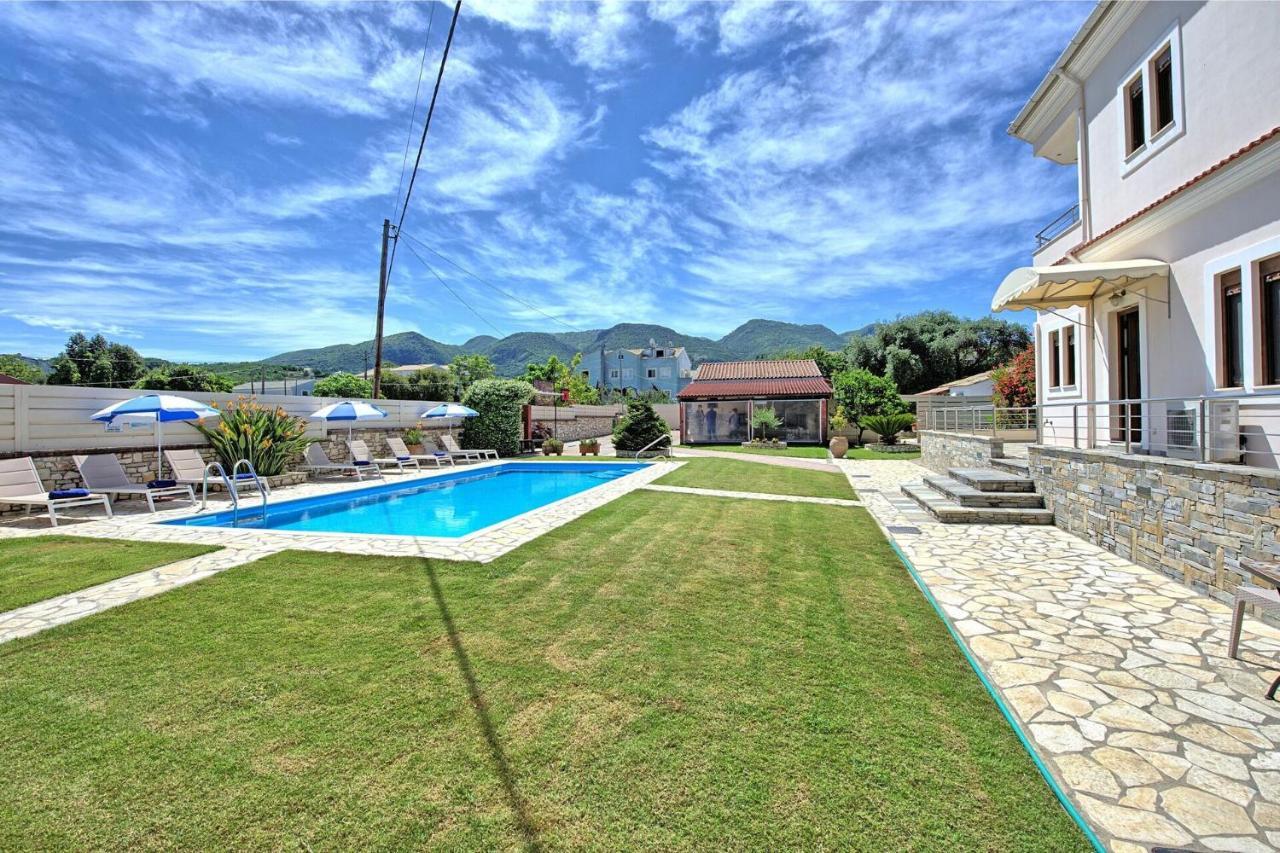 Acharavi Beach Villa By Posarellivillas Eksteriør billede