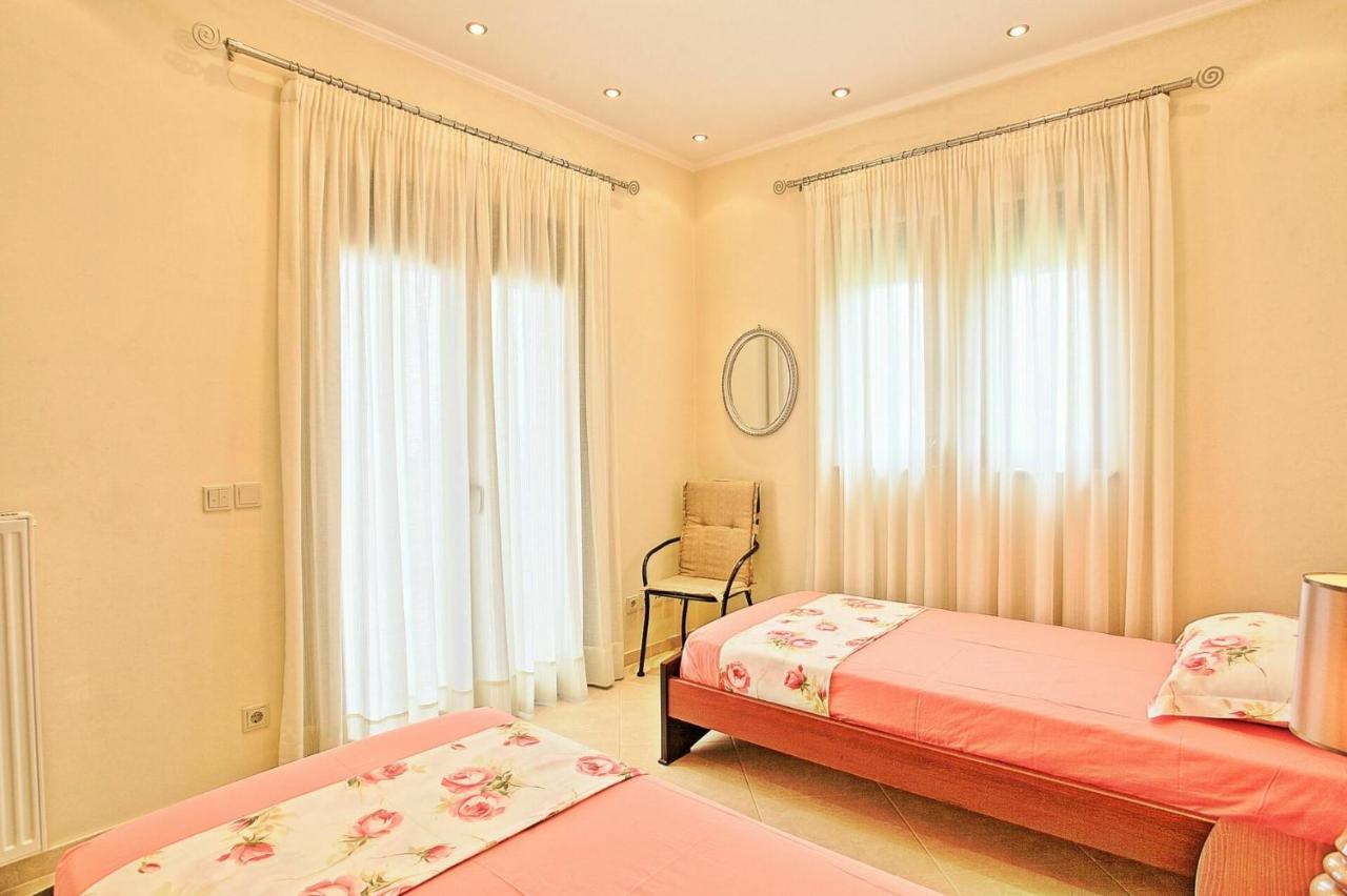 Acharavi Beach Villa By Posarellivillas Eksteriør billede